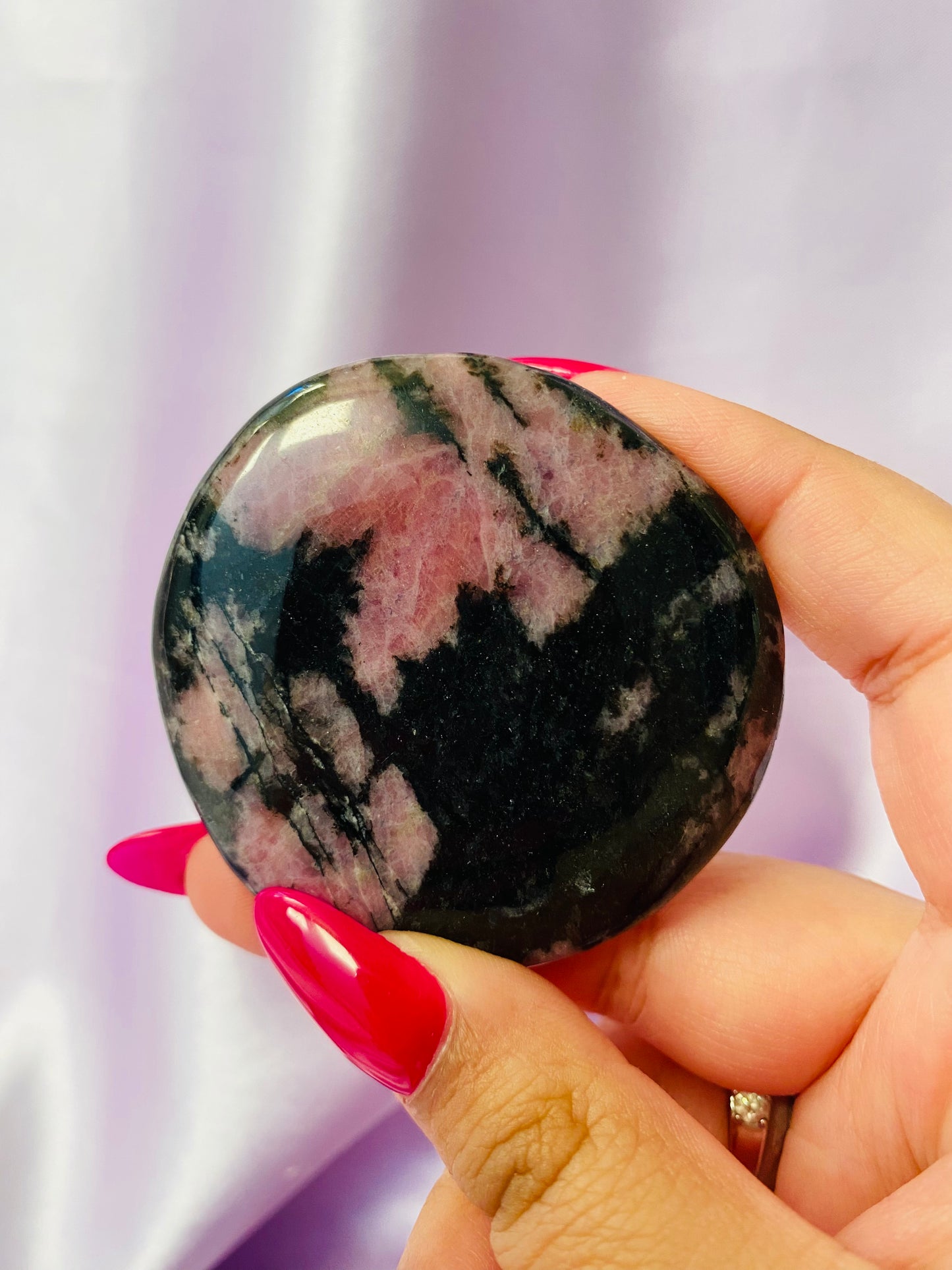 Rhodonite Palmstone B