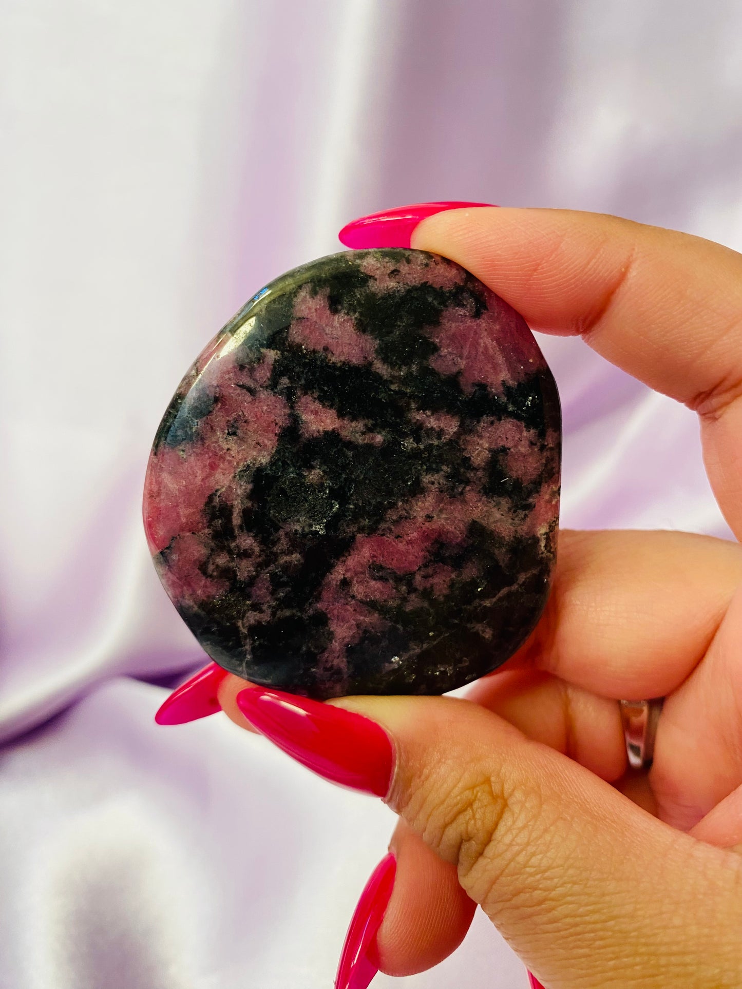 Rhodonite Palmstone D